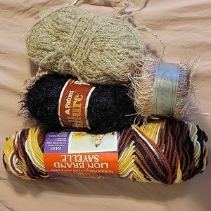 4 skeins of brown to tan yarn